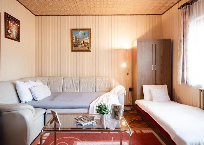 Vadkacsa Apartmanhaz Medencevel Apartment